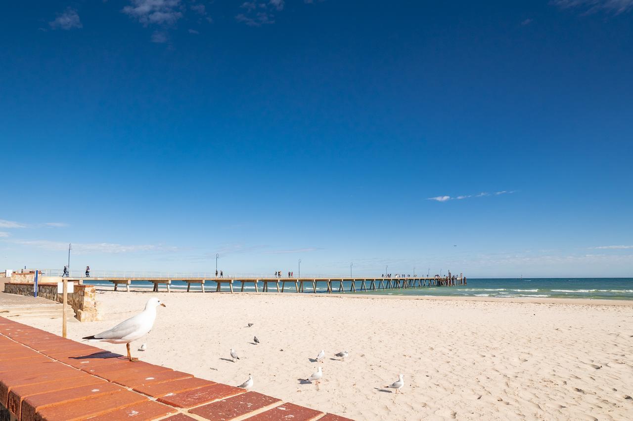 "Ocean Sunset" Glenelg Central Studios Экстерьер фото